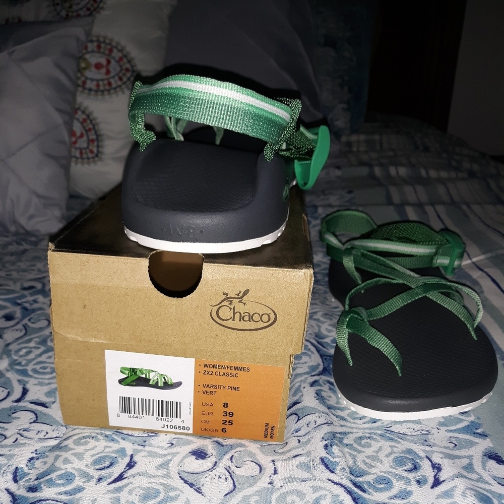 Chacos - Picture 3 of 4